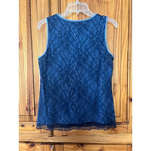 Chico’s Lace Overlay Tank - Picture 4 of 6
